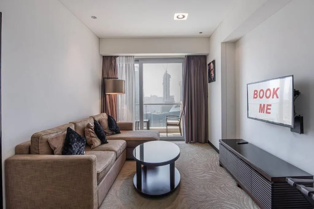 Image 5 of Elegant Escapade 1-Bedroom in Premier 5-Star Hotel