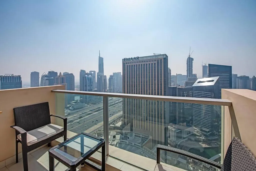 Image 6 of Elegant Escapade 1-Bedroom in Premier 5-Star Hotel