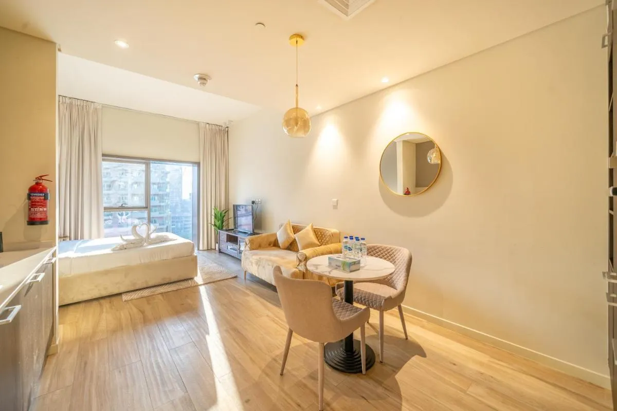 Image 5 of Elegant Studio Apartment in Park View Tower JVC
