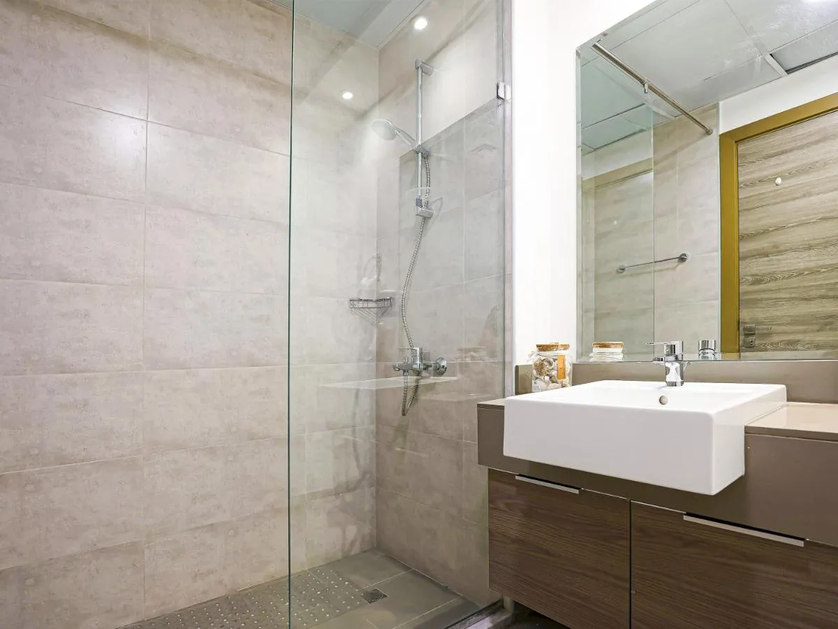 Image 2 of Elite LUX Holiday Homes – Luxury Studio in Bloom Towers JVC, Dubai