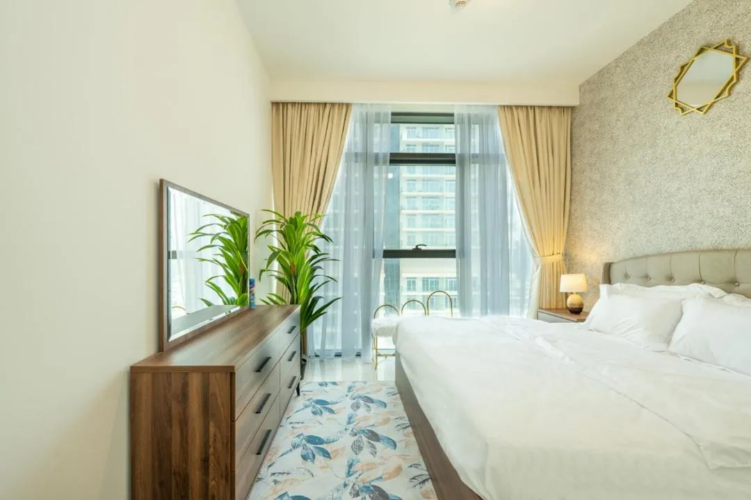 Image 1 of Emaar Beach Vista 2 bedroom – Four Apple