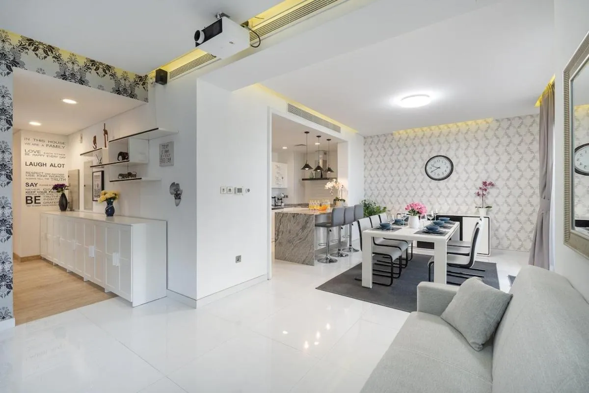 Image 6 of Exceptional Villa for your Family
