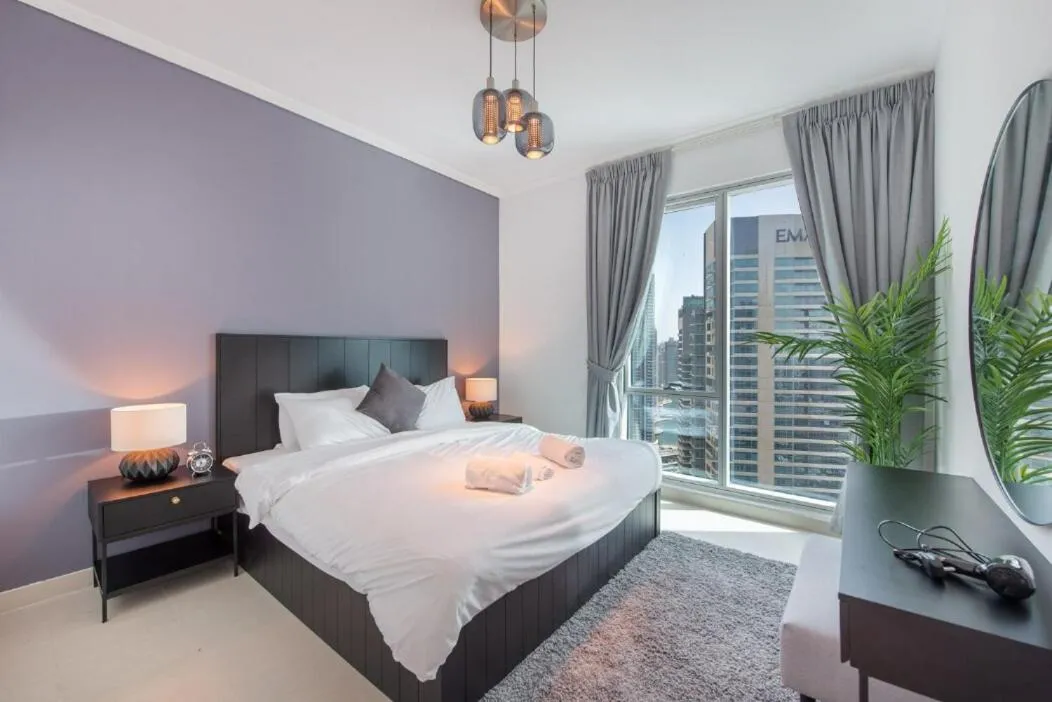 Image 1 of Expansive Marina Views Comfortably Sleeps 8