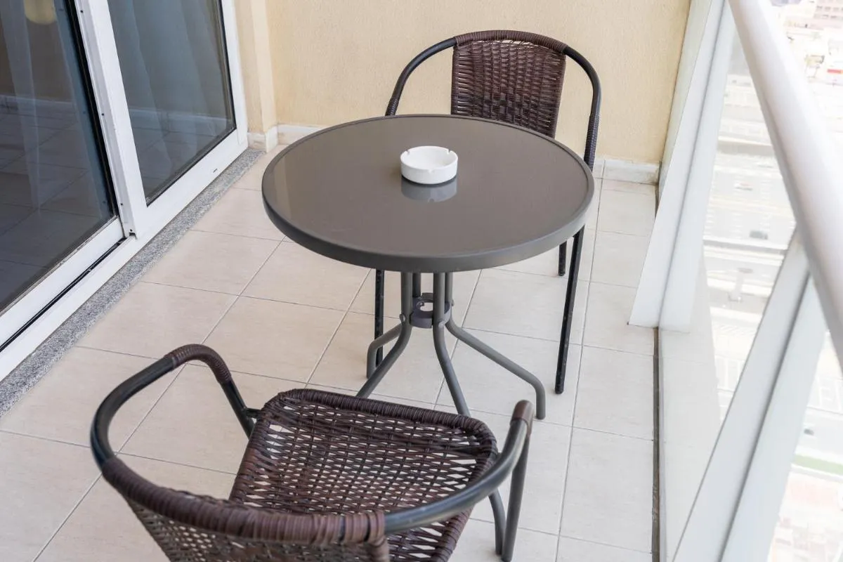 Image 6 of Eye-captivating studio sleeps 2 in JLT