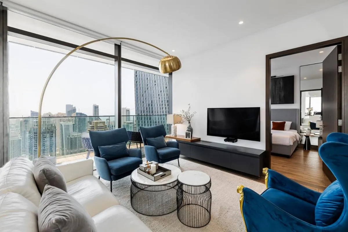 Image 2 of Fantastic 2Beds High Floor Marina Gate 3