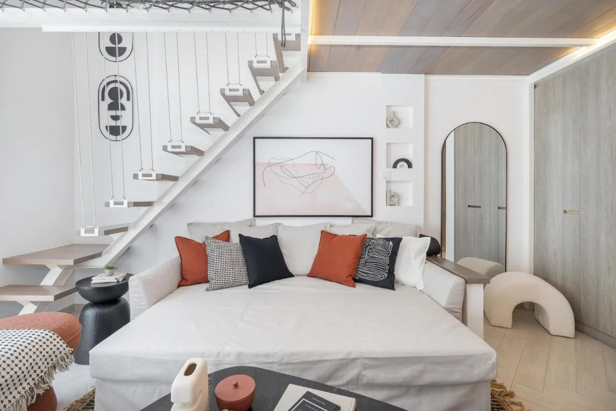 Image 1 of Fashionable loft with catamaran net in JVC