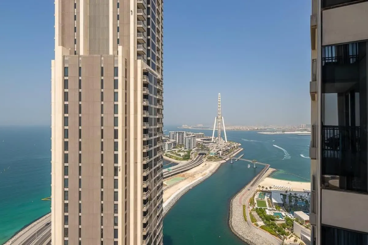 Image 6 of Frank Porter – 5242 EMAAR Tower