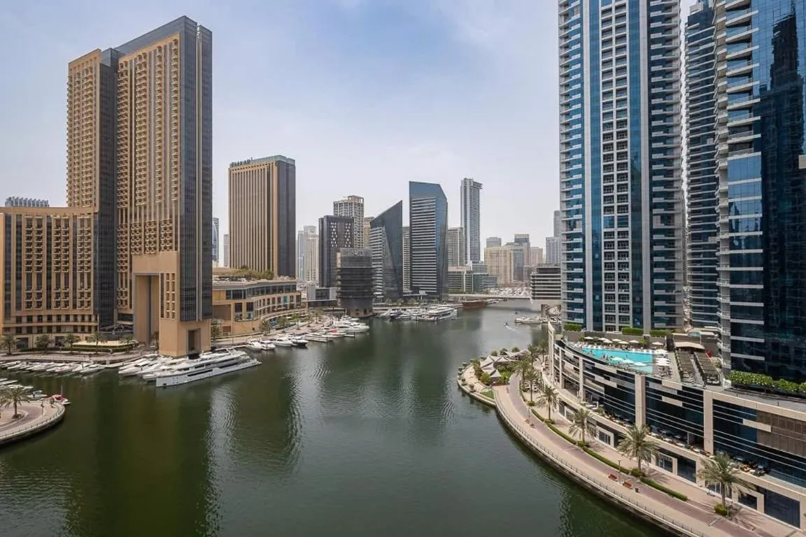 Image of Frank Porter – Continental Tower