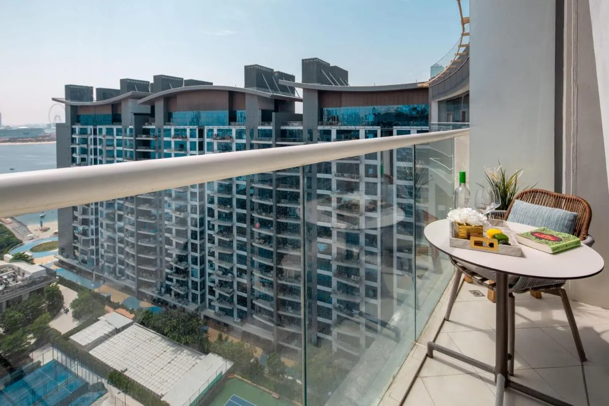Image 4 of Frank Porter – Seven Hotel & Aprtments