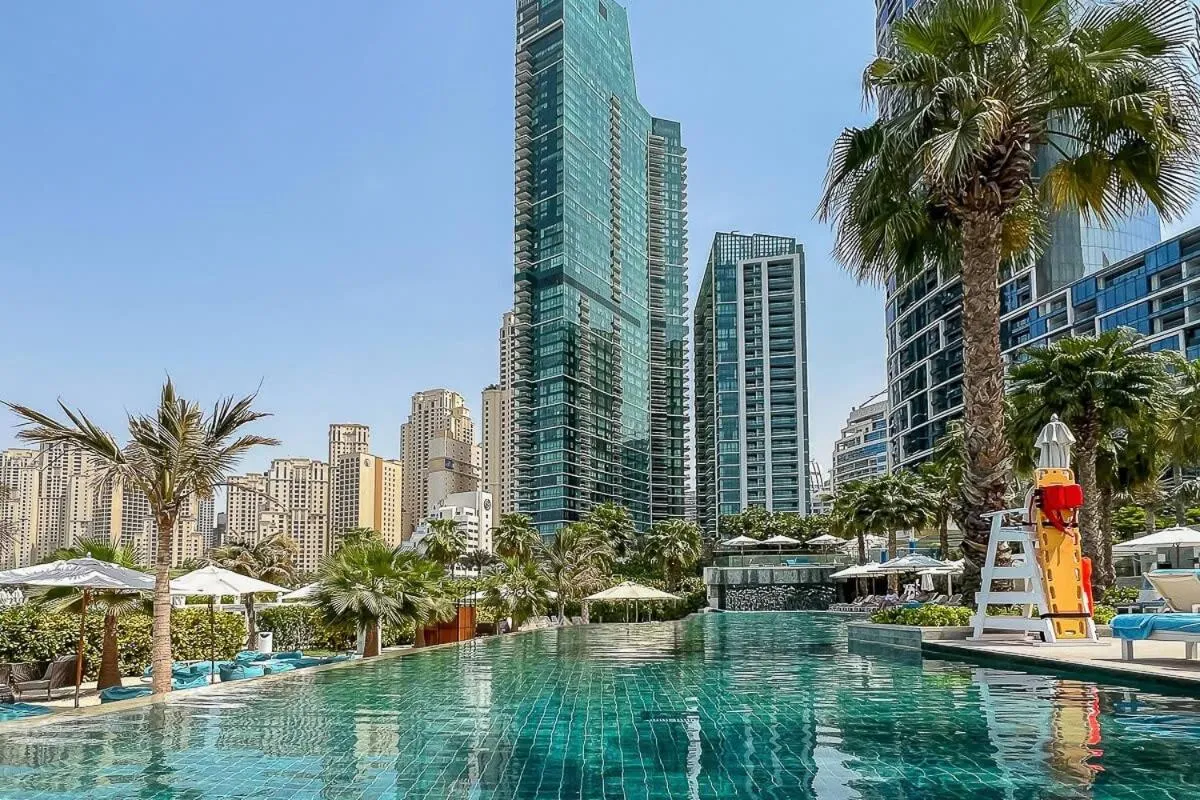 Image 3 of Frank Porter – The Address JBR