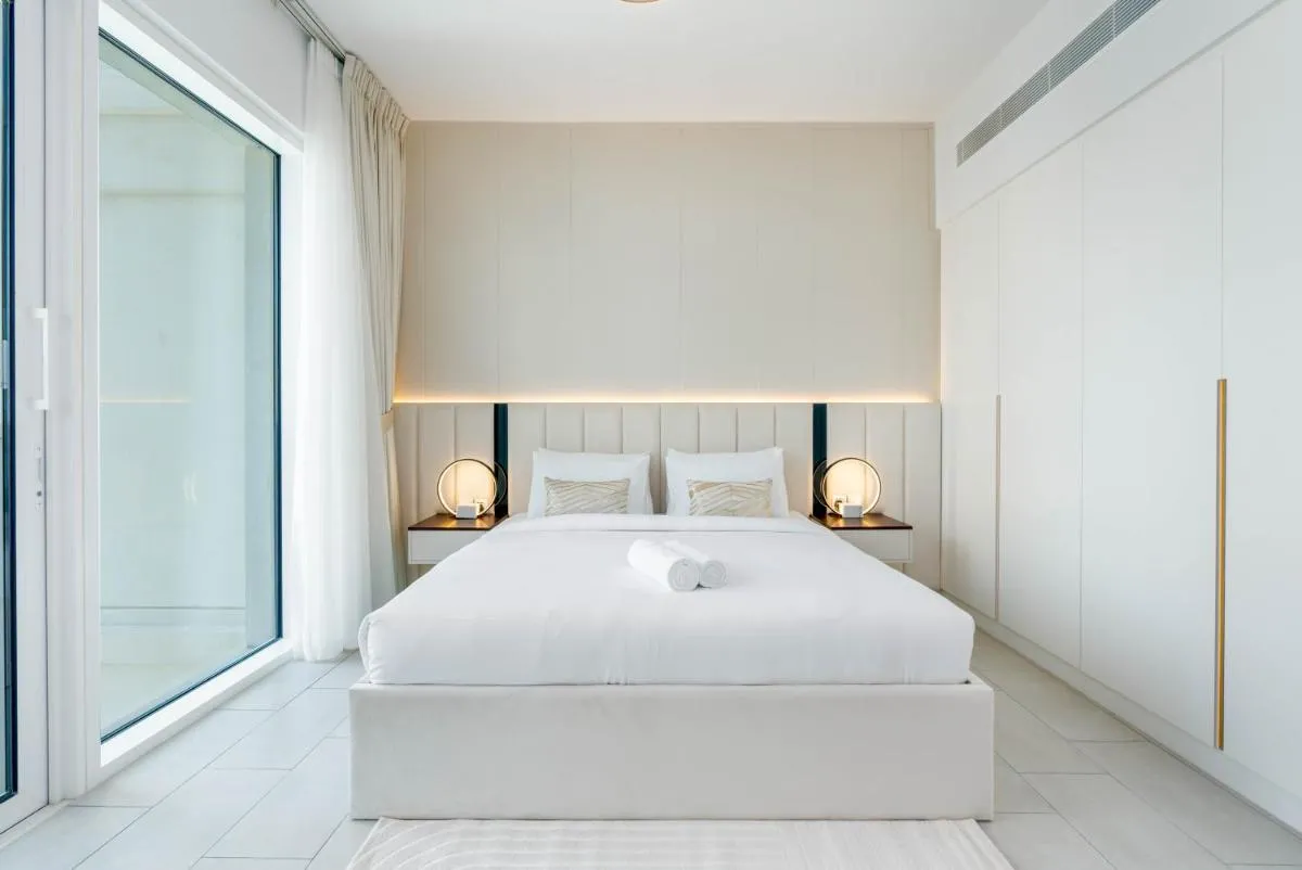 Image 6 of Free Private Beach 1BR Suite LA VIE JBR