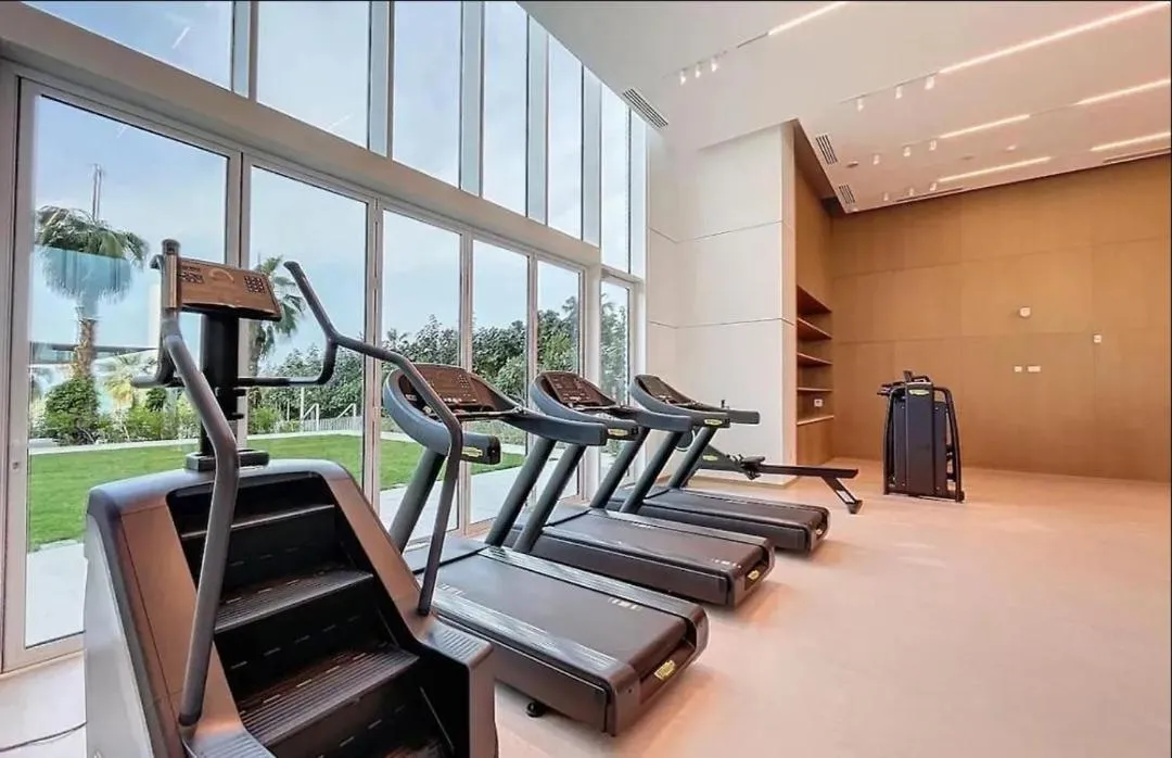 Image 4 of Free Private Beach 1BR Suite LA VIE JBR