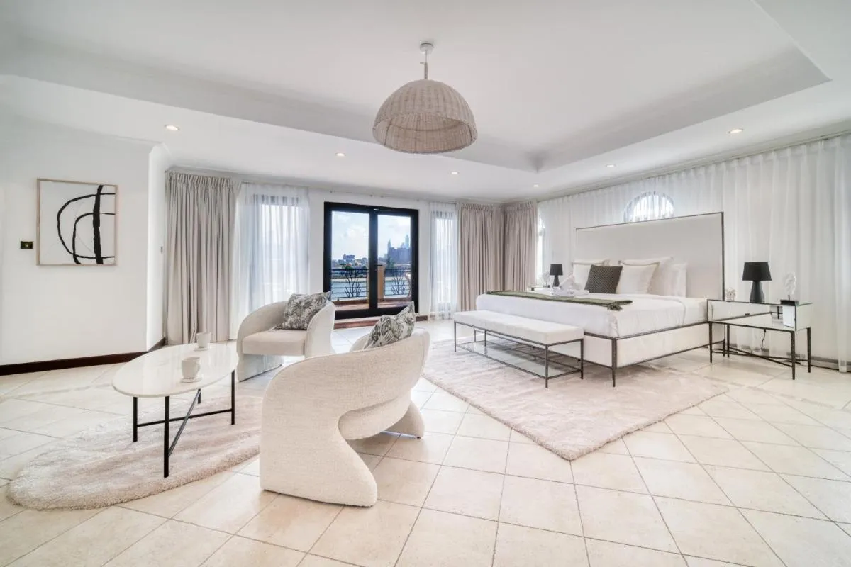 Image 5 of Frond D, Beach Front Villa, Palm Jumeirah – Mint Stay