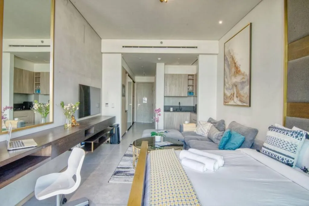 Image 2 of Fully Equipped Cozy Studio in the heart of JVC