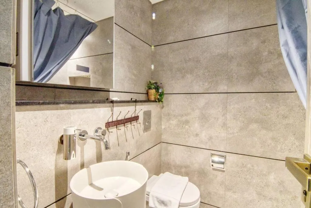 Image 6 of Fully Equipped Cozy Studio in the heart of JVC