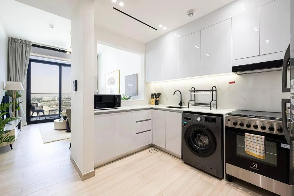 Image 4 of Fully Furnished Luxe 1BR In JVC