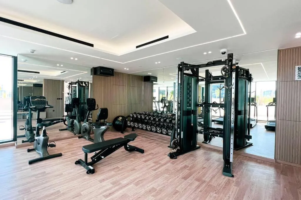 Image 5 of Fully Furnished Luxe 1BR In JVC