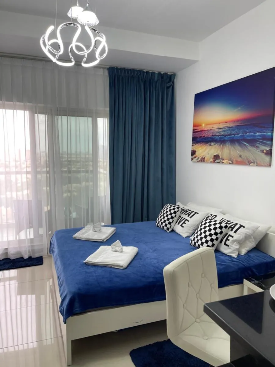 Image 1 of Great view, Dubai SportCity, parking included, nice Apartments