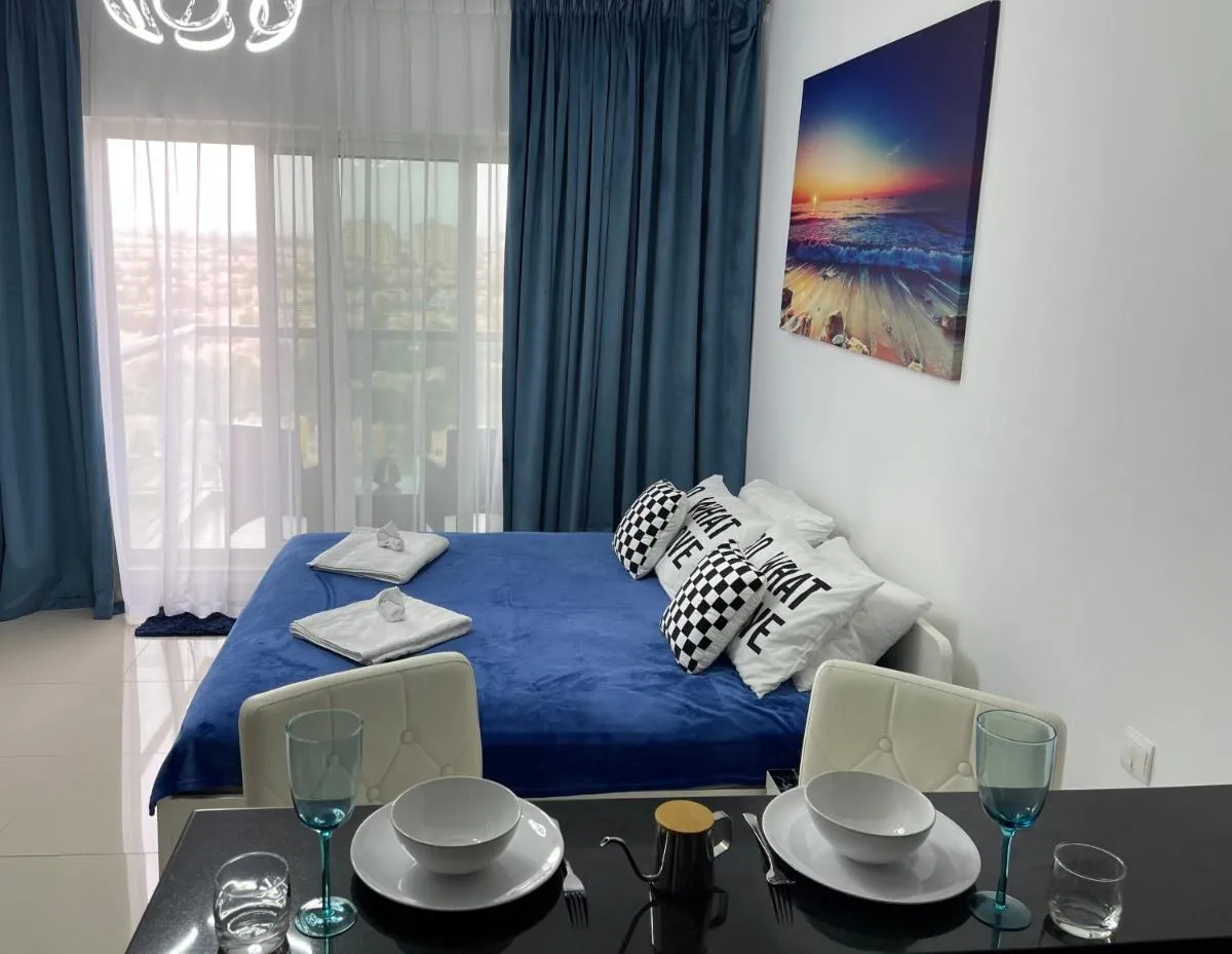 Image 4 of Great view, Dubai SportCity, parking included, nice Apartments