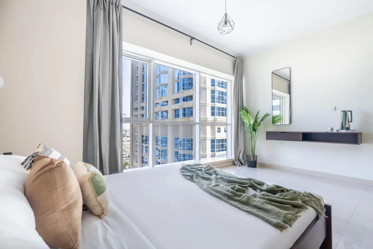 Image 2 of GuestReady – Luxe Studio with JLT Park View