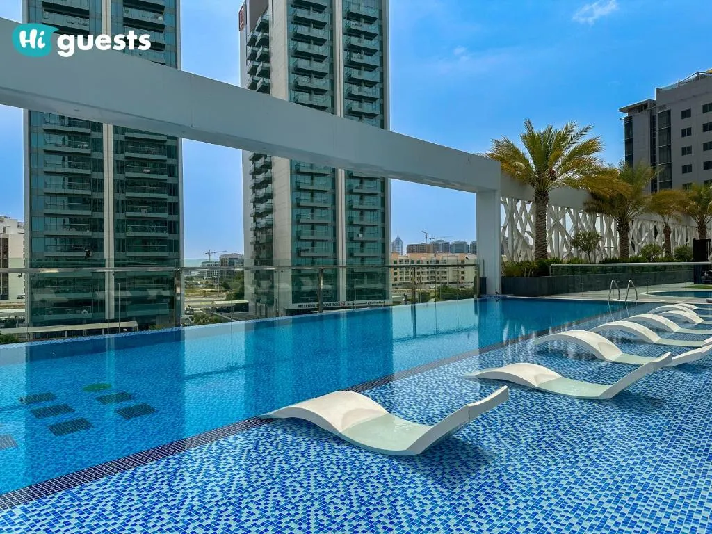 Image of HiGuests – Bella Rose Tower