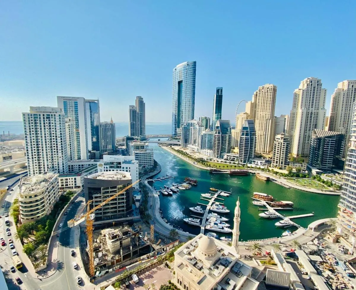 Image 6 of HiGuests – Deluxe Apt With Incredible Panoramic Marina Views