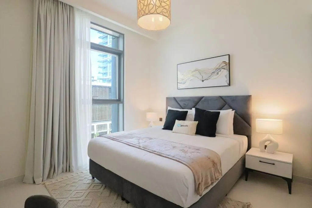 Image 1 of HiGuests – Emaar Beachfront Haven with Majestic Marina Views