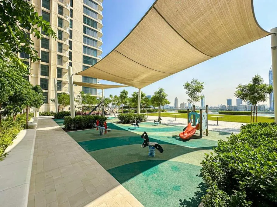 Image 3 of HiGuests – Emaar Beachfront Haven with Majestic Marina Views