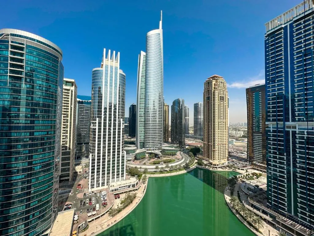 Image of HiGuests – Lake-view Studio in Vibrant Area in JLT