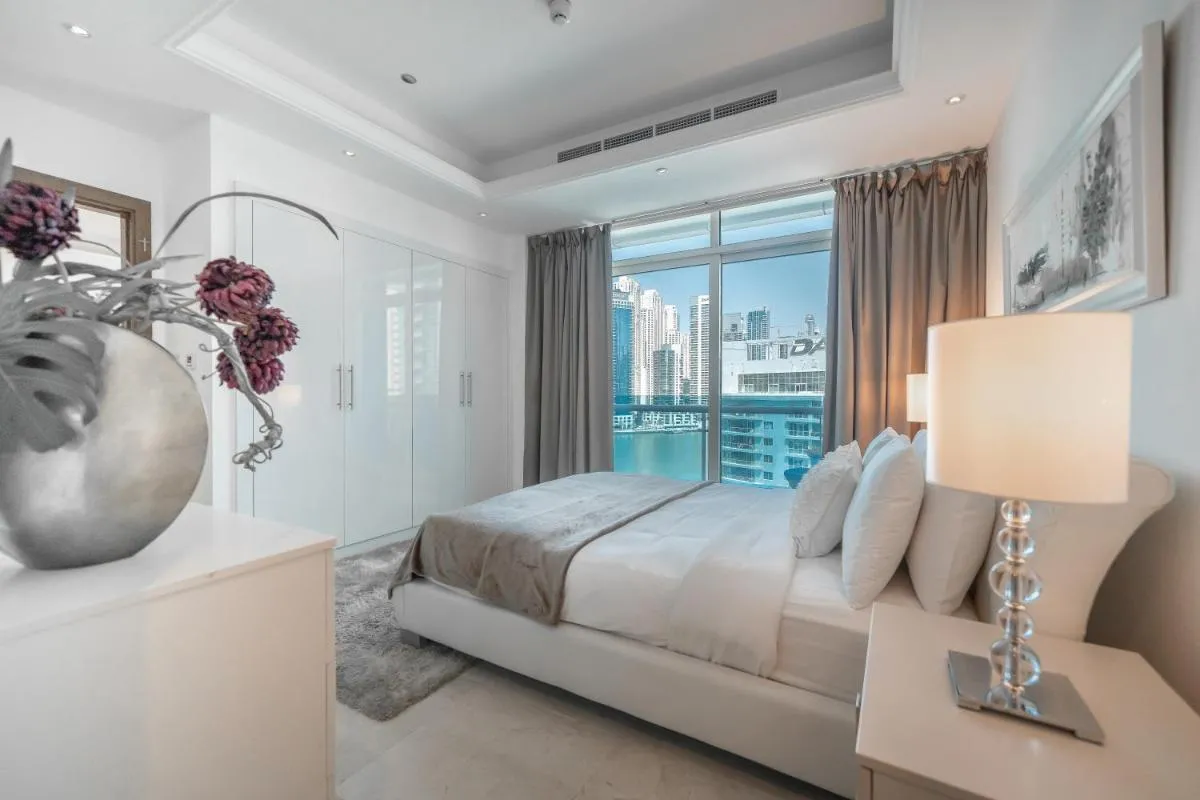 Image 1 of HiGuests – Spacious 1BR in Dubai Marina With Amazing Views