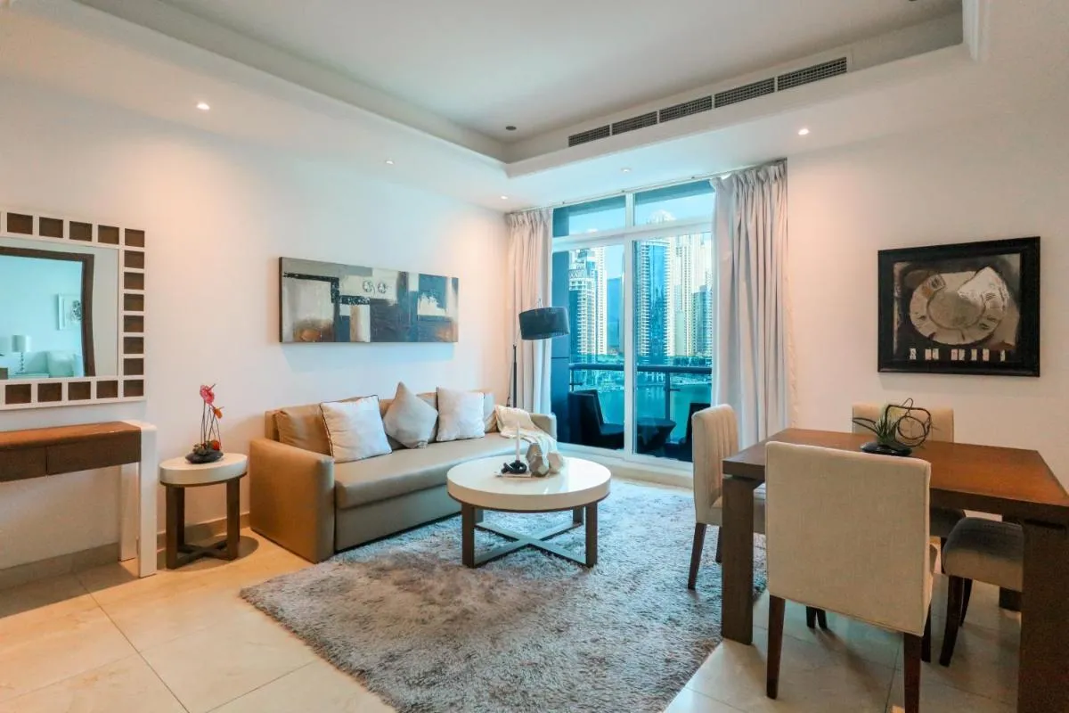 Image 5 of HiGuests – Spacious 1BR in Dubai Marina With Amazing Views