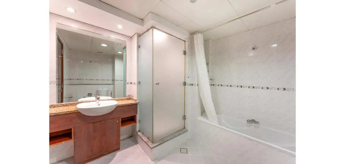 Image 2 of HomesGetaway -Fanciful 1BR Apartment in JLT Lake View