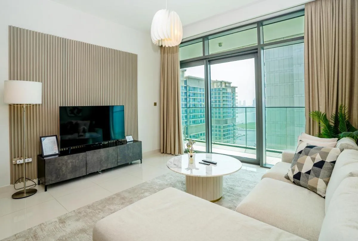 Image 5 of HomesGetaway-Luxury 2Br Apartment in Beach Vista Tower 2