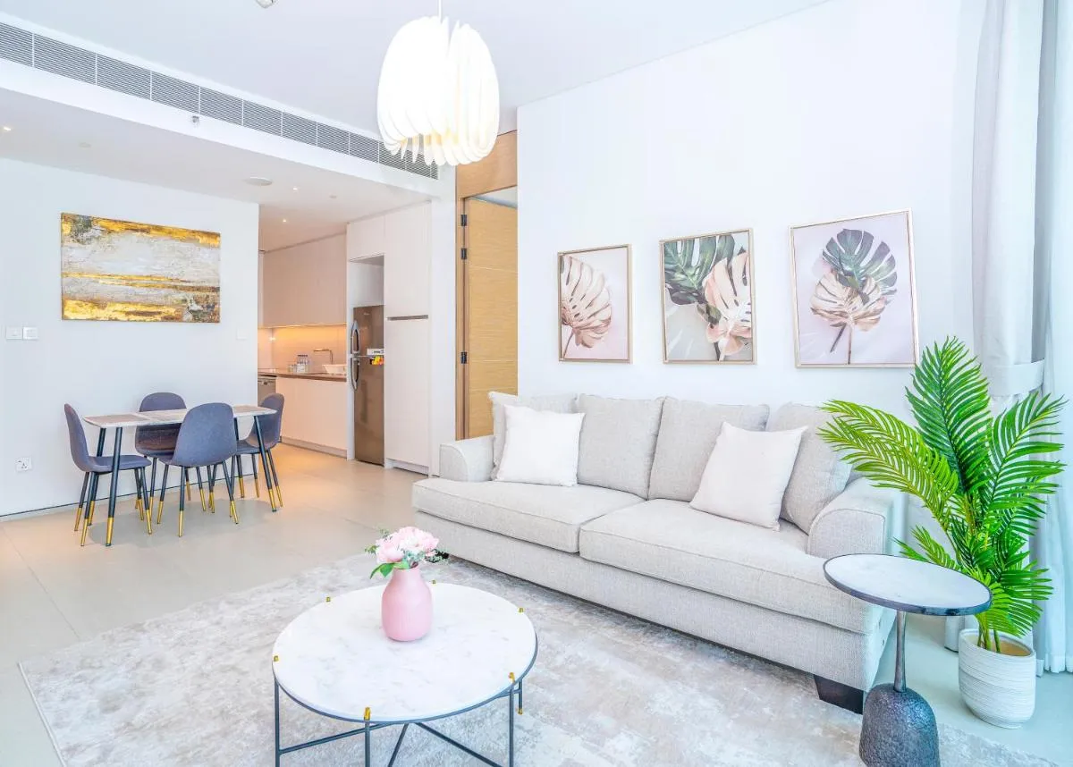 Image 3 of HomesGetaway – Modern 1 Bedroom in JBR The Address