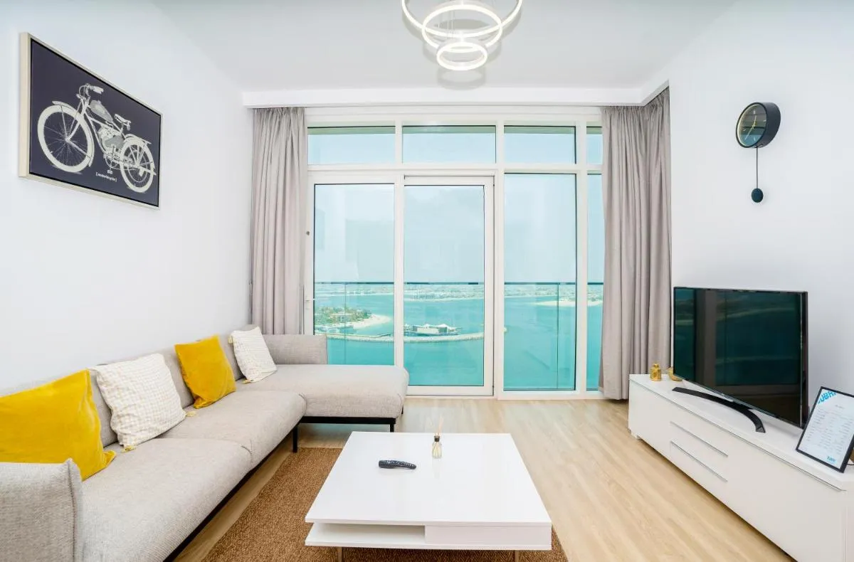 Image 5 of Homesgetaway- Scenic 1BR in Sunrise Bay Emaar Beach Front