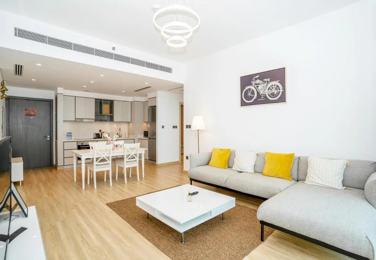 Image 4 of Homesgetaway- Scenic 1BR in Sunrise Bay Emaar Beach Front