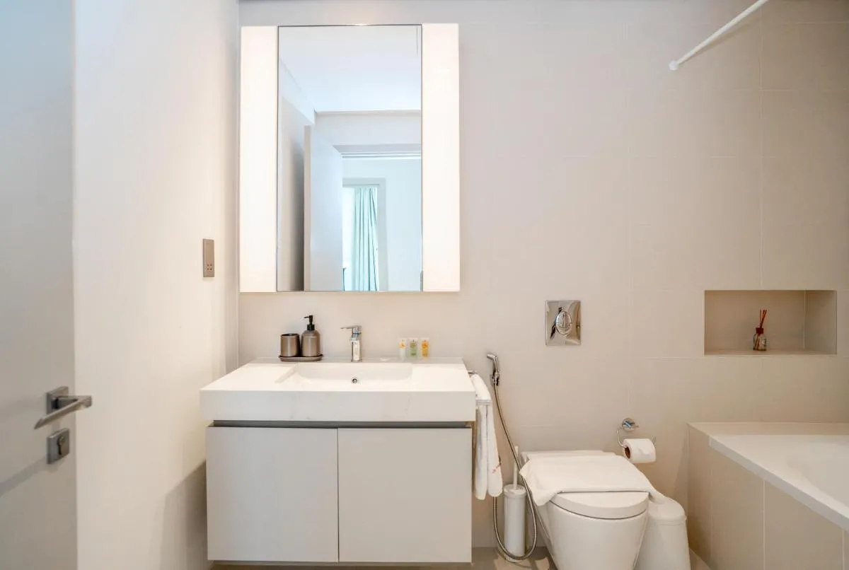 Image 2 of Homesgetaway- Scenic 1BR in Sunrise Bay Emaar Beach Front