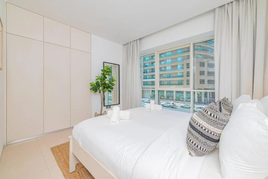 Image 1 of Incredible stay in the Marina with Balcony & View