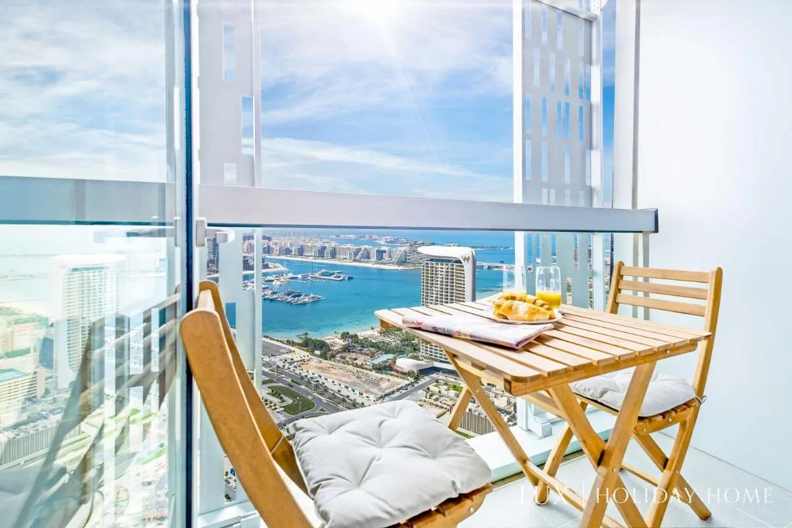 Image of LUX Cayan Superior Suite 3 in Dubai Marina