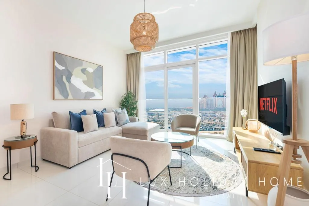 Image 5 of LUX The Atlantis Palm View Suite