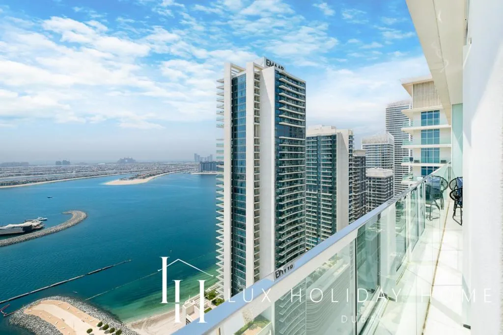 Image 6 of LUX The Atlantis Palm View Suite
