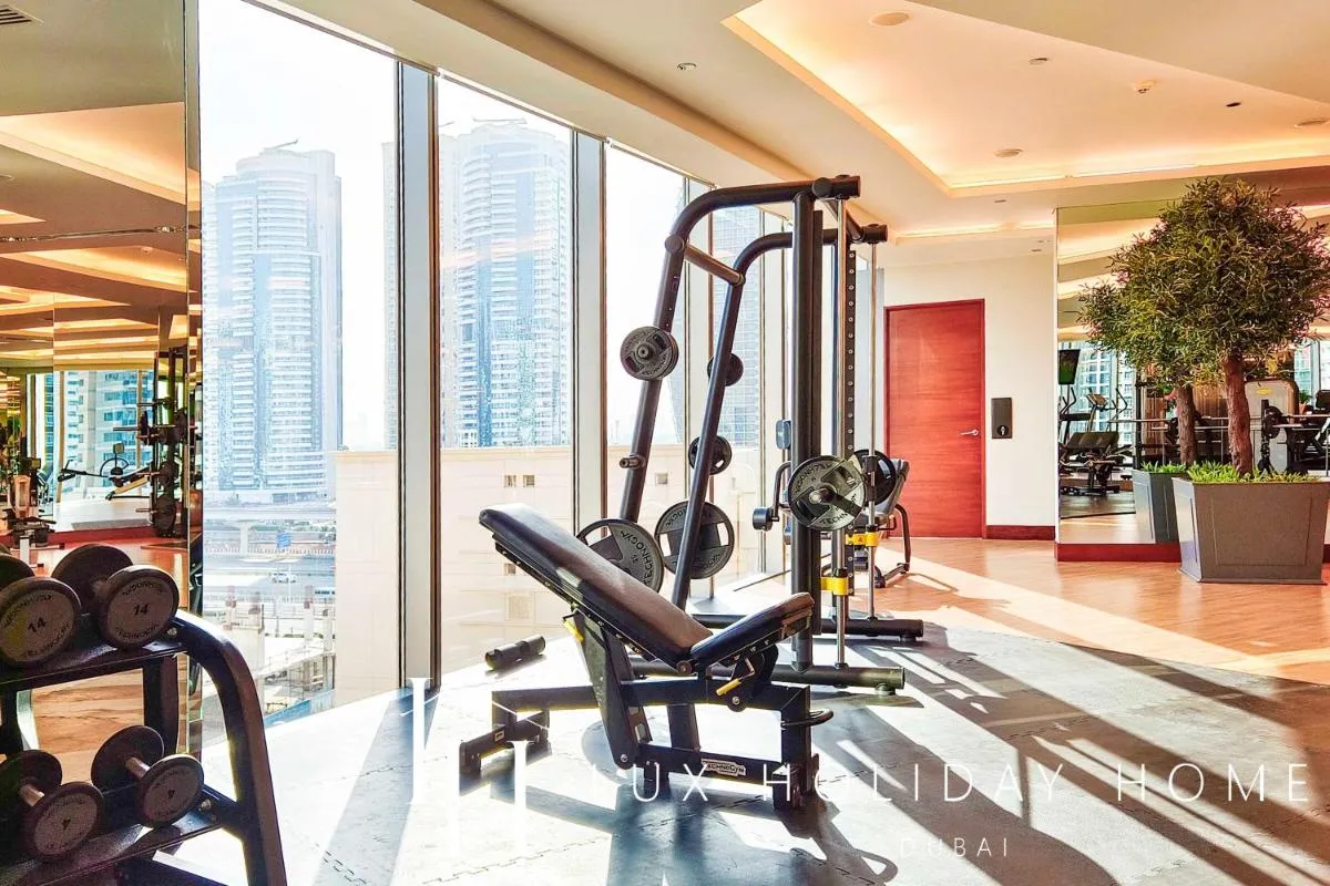 Image 5 of LUX The JW Marina Studio