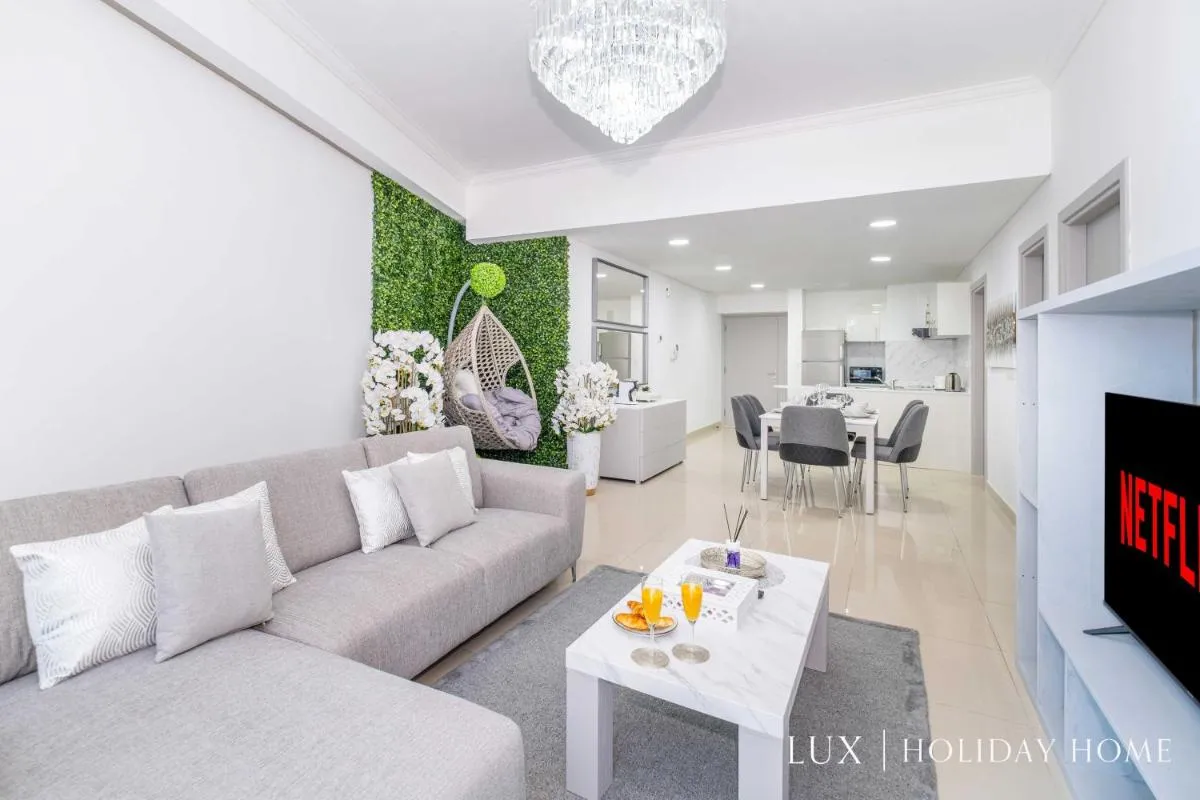 Image 5 of LUX The Marina Ocean View Suite 4