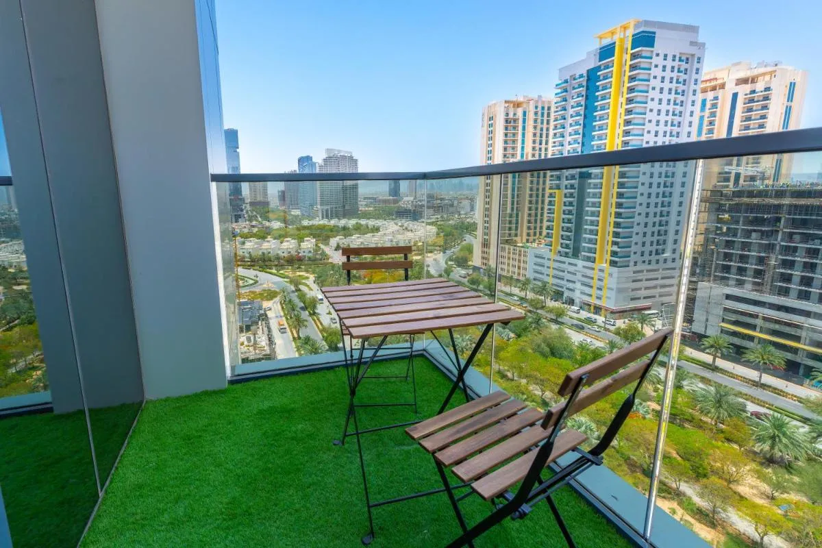 Image 4 of Le Villa-Joie !Bright Studio Apartment!