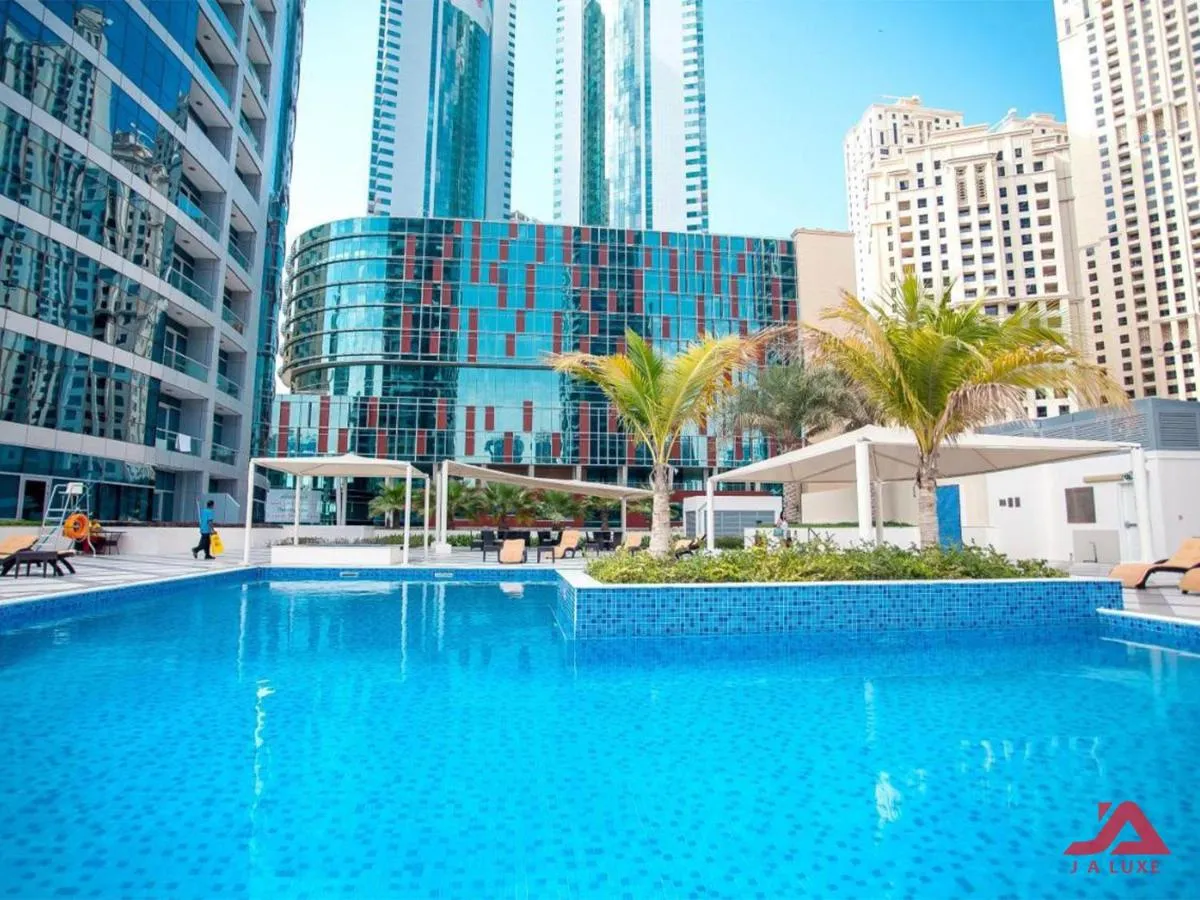 Image 3 of Lovely Dubai Marina View 1BR Apartment in Bay Central Tower