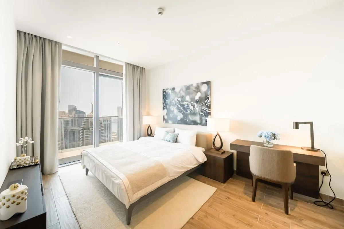 Image 4 of Luton Vacation Homes – Marina View & Luxury 1BR – Jumeirah Living Marina Gate Tower 3 – 54AB49AB36AB