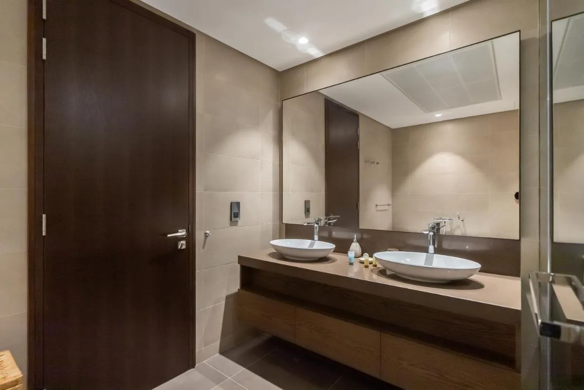 Image 2 of Luton Vacation Homes – Tranquil 2BR Haven in the Heart of Dubai Marina- 28AB04