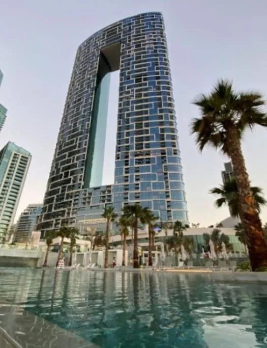 Image 3 of Lux 2 bd apt with parking full sea view and top location