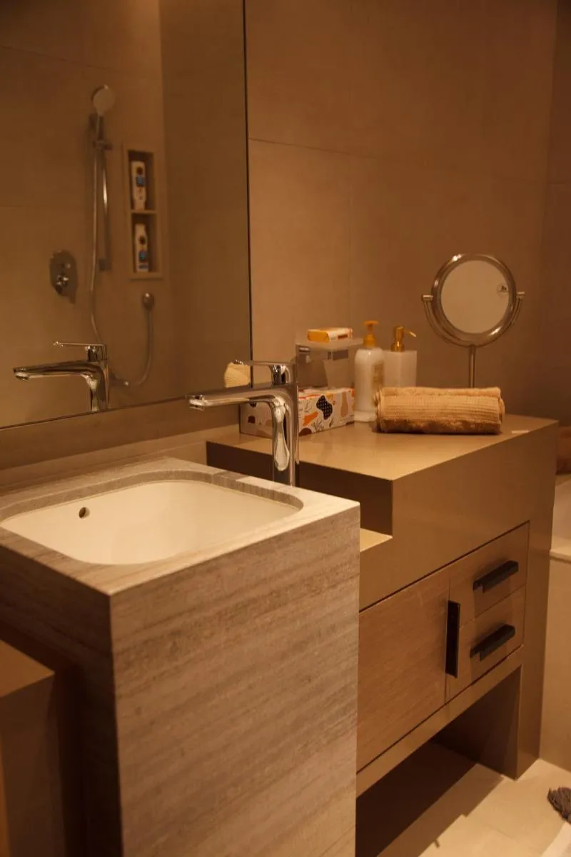 Image 4 of Lux 2 bd apt with parking full sea view and top location