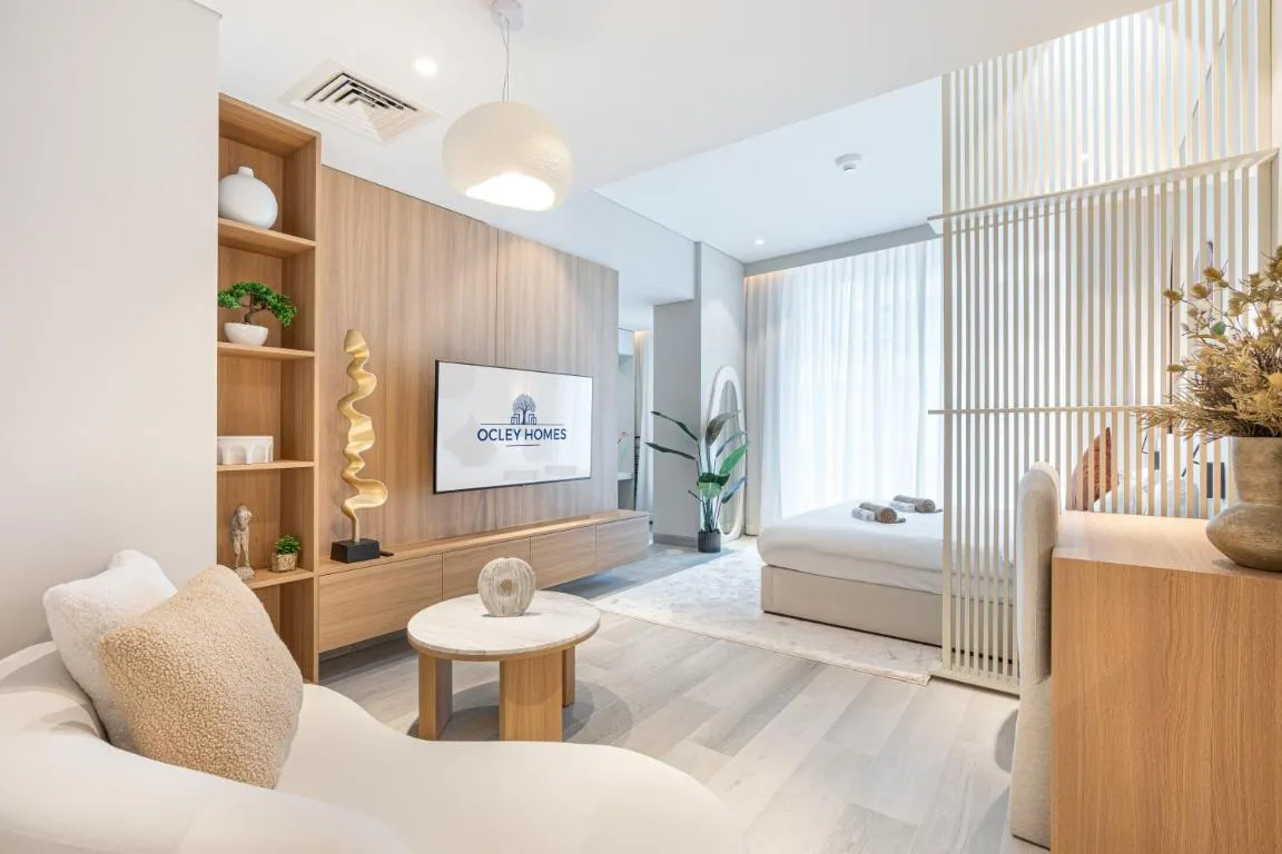 Image of Luxe Marina View Home with Rooftop Pool